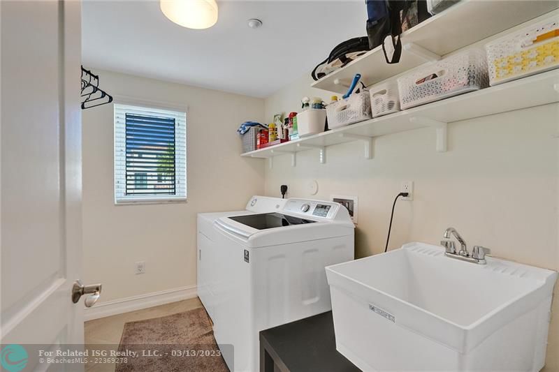Laundry Room and Tub