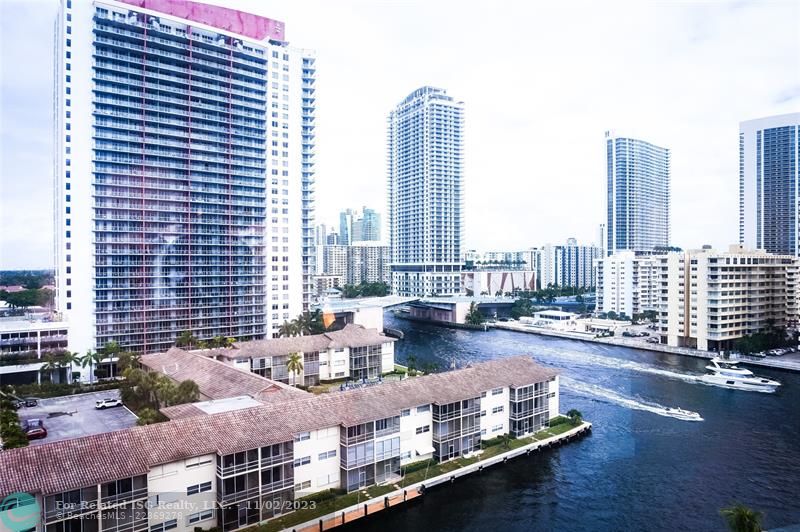 Intracoastal View from 11th floor-