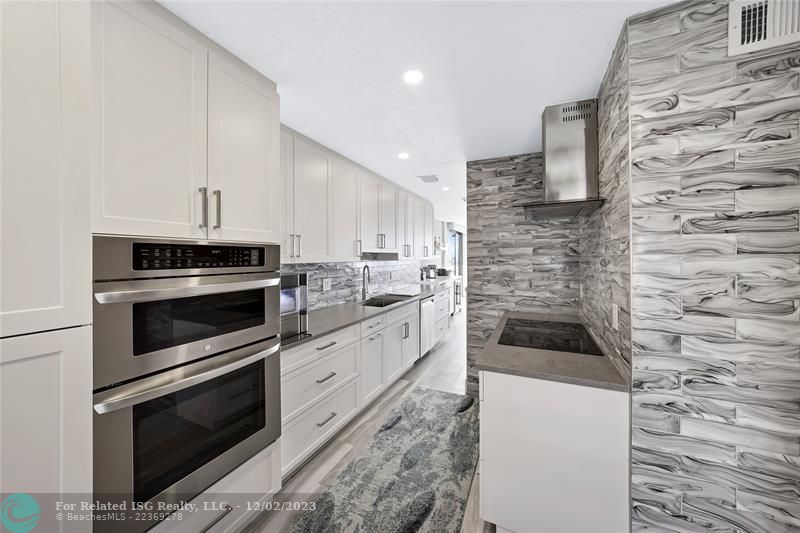 Wet Bar with Wine Coolers and Ice Machine