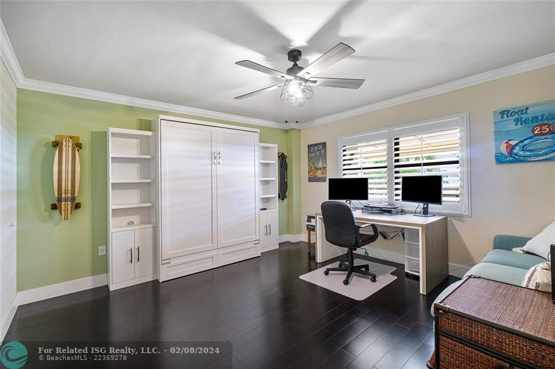 1st level bedroom with Murphy Bed & Full Bath