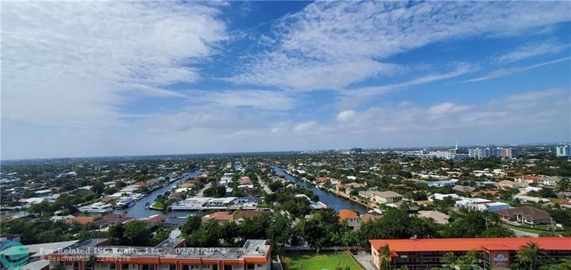 Intracoastal View - Bedrooms