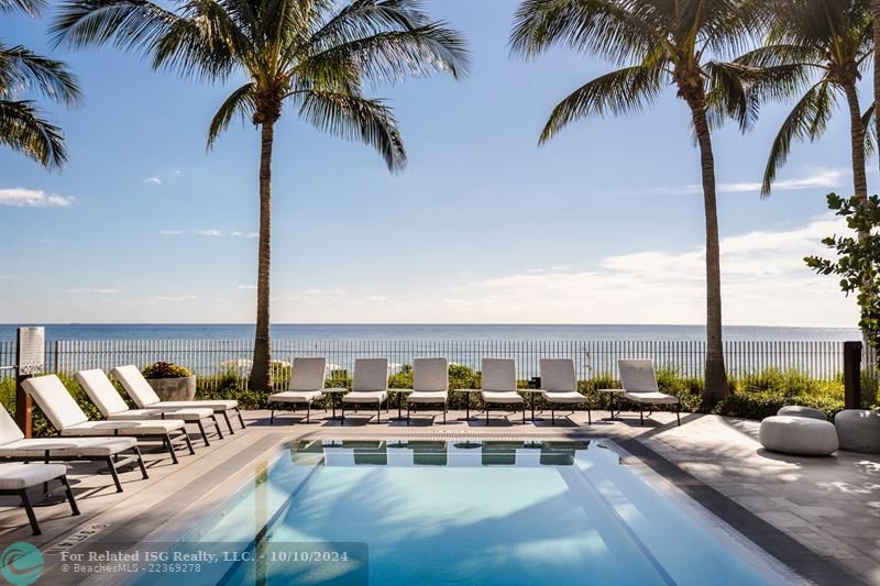 Oceanfront Hot Tub