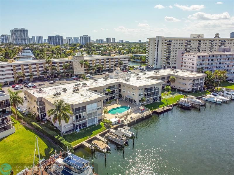 Lake Golden Isles and it's access to the intracoastal