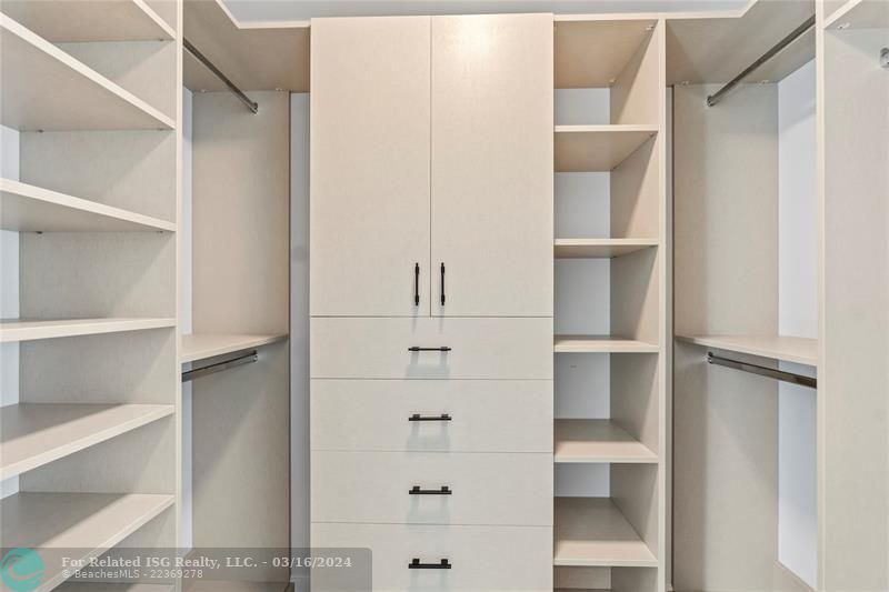 PRIMARY WALK-IN CLOSET