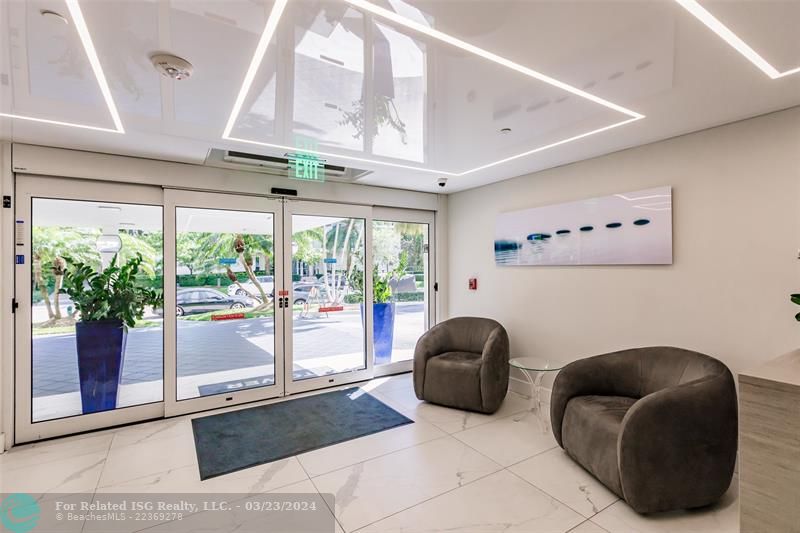 More sitting area in the newly renovated lobby