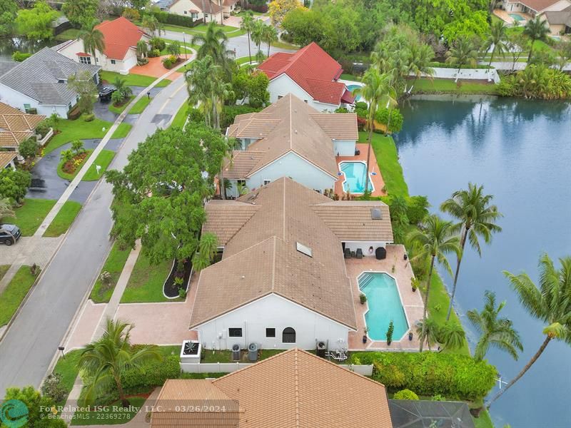 Enjoy expansive lake views from the pool/patio