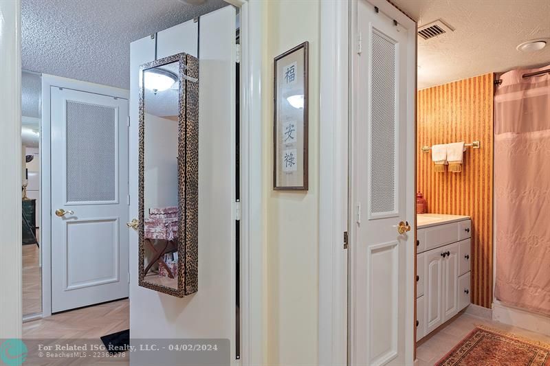 Guest Bathroom with Shower and Newer Vantity