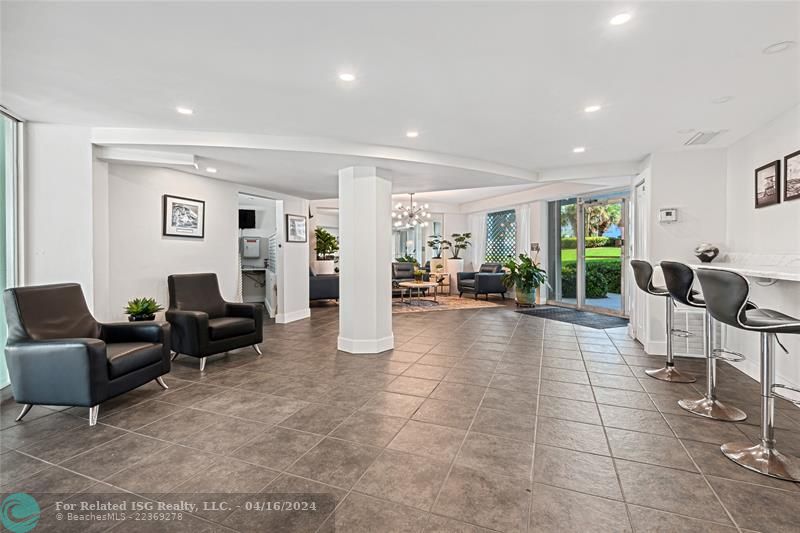 Renovated lobby with brand new furniture.