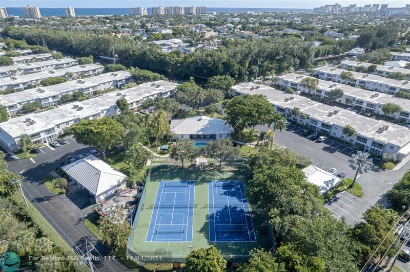 Pickleball Courts