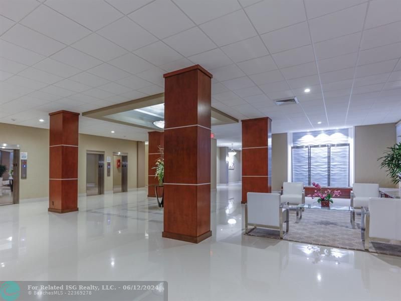 Pretty Lobby with Elevator access