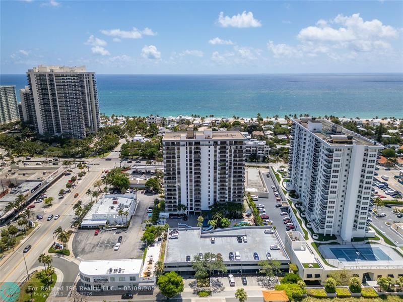 What a beautiful view of our Fort Lauderdale beaches. Just a stones throw and you can be swimming with the fish.