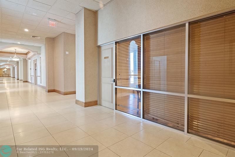 Boardroom in Grand Lobby