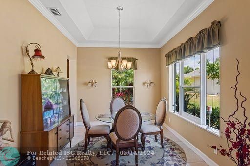 Living room into dining room - views of lake