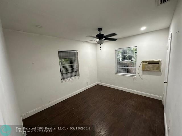 REAR SCREENED PORCH