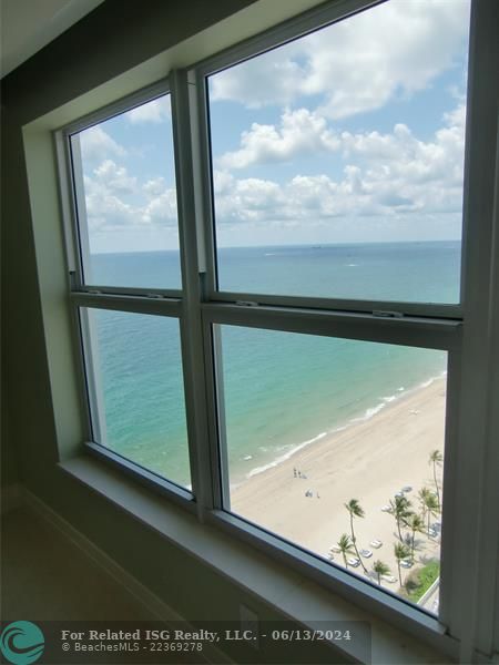 Main Bedroom Suite Ocean View