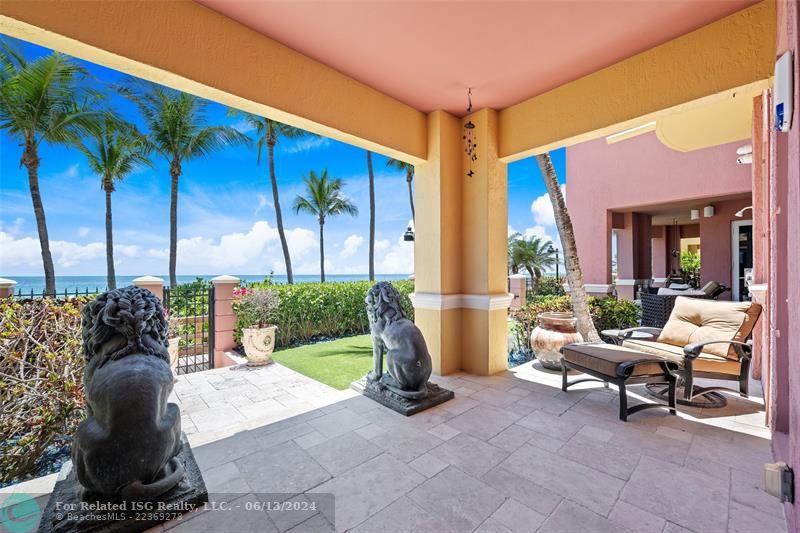 Ground Floor Loggia & Yard with Gate to Ocean