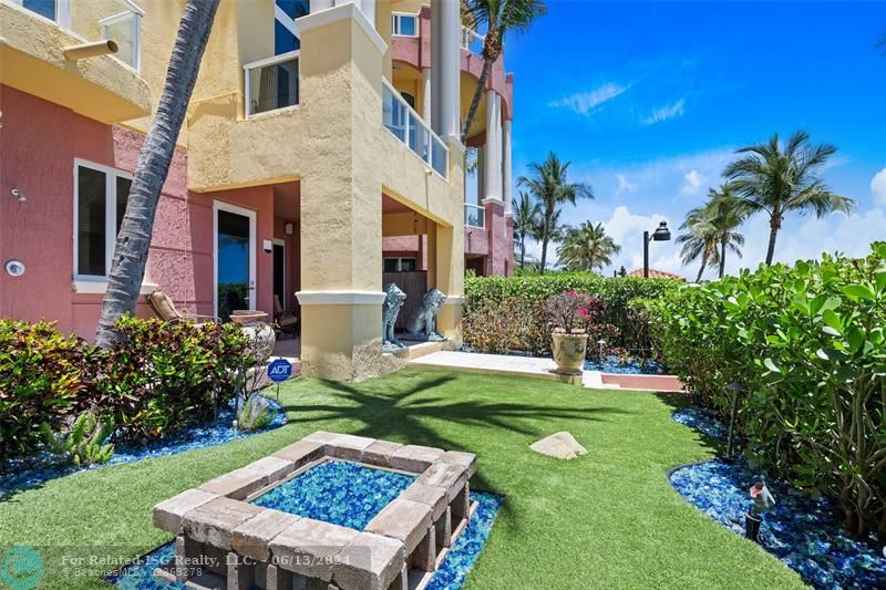 Ground Floor Loggia & Yard with Gate to Ocean