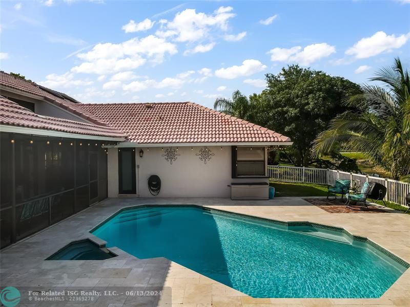 Staycation never felt so restorative and indulgent as in this tropical personal paradise. Don't miss your opportunity to call this poolside sanctuary home.