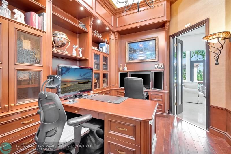 Grand Office with Built-In Cabinetry, Crafted with Impeccable Attention to Detail!