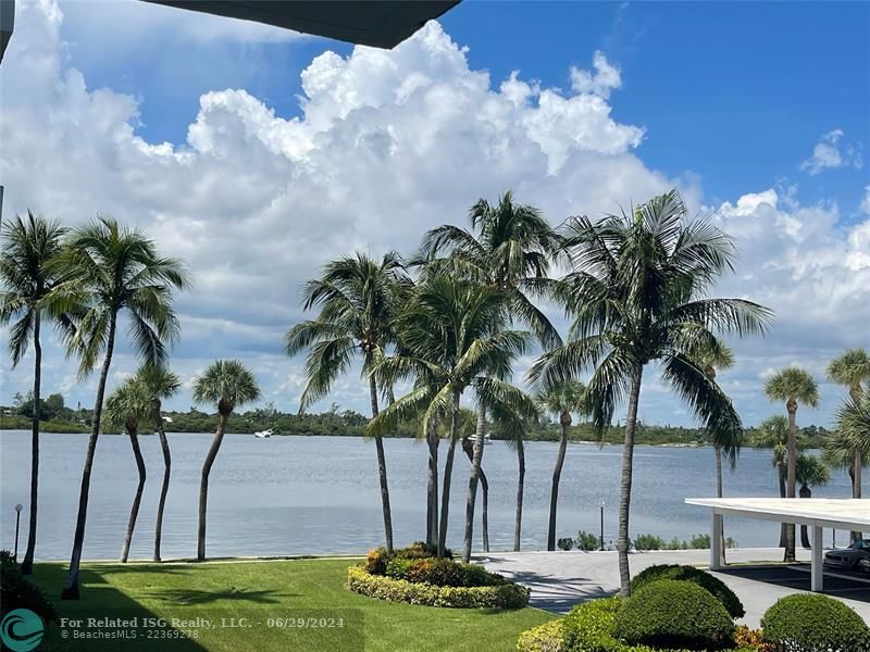 INTRACOASTAL VIEW