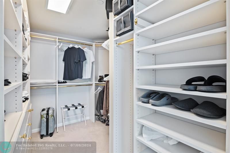 Primary walk in closet