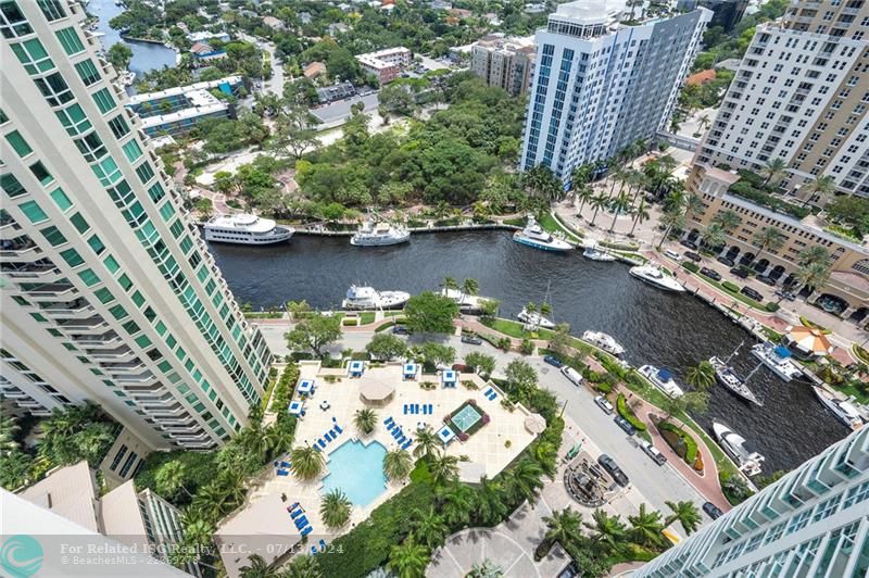 Fabulous views of the New River, Intercoastal and ocean