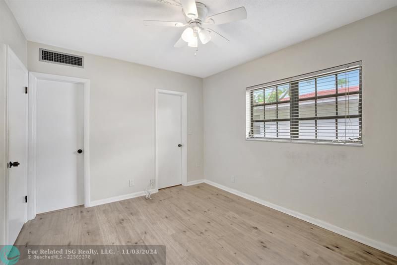 2nd/Guest Bedroom