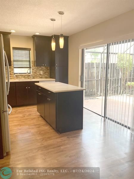 Kitchen/Dining area