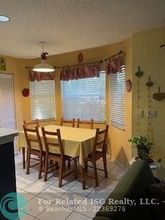 Bay window-breakfast area