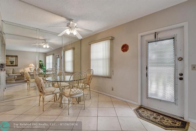 Dining area - mirrored