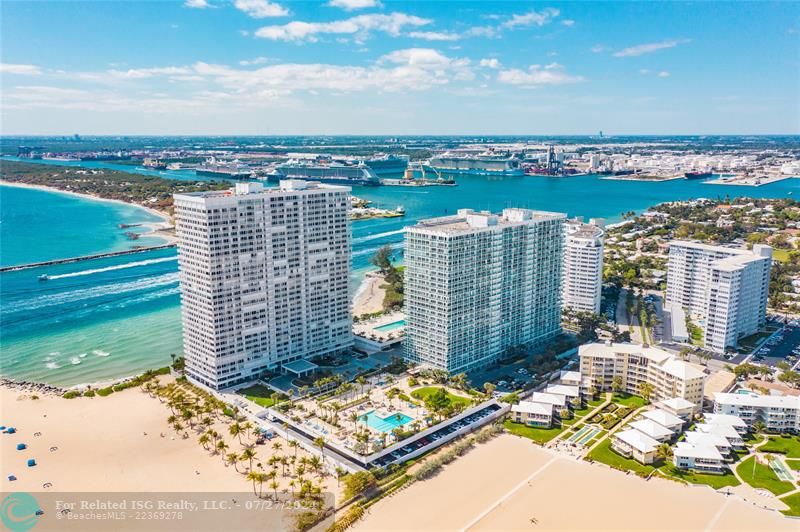 Aerial View of Atlantic Towers and Luxurious Surroundings neighborhood