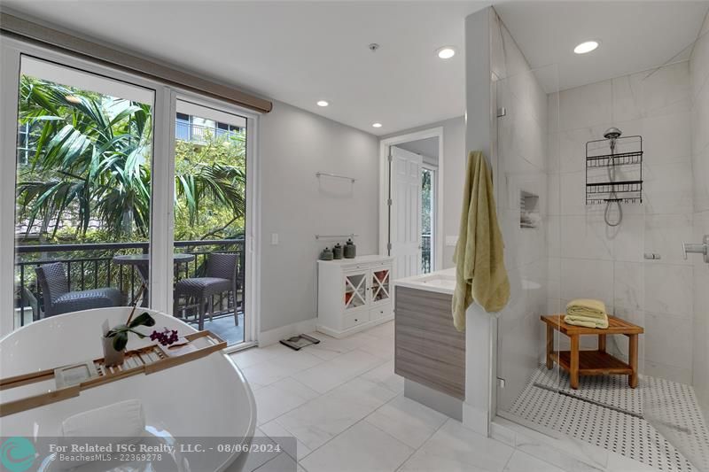 master bath with balcony