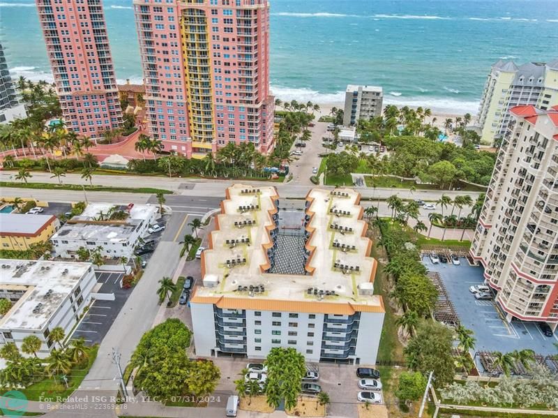 Park area and across from the Pelican Hotel