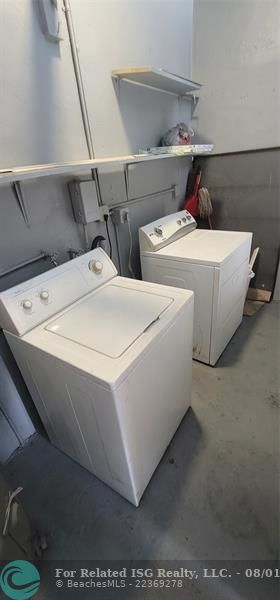 Full size Washer & Dryer