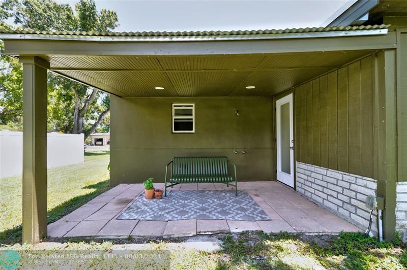 covered back patio