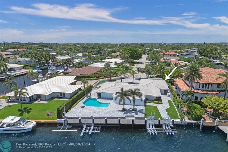 ICW Waterfront Minutes from Hillsboro Inlet