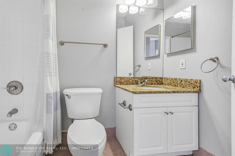 2nd Bathroom