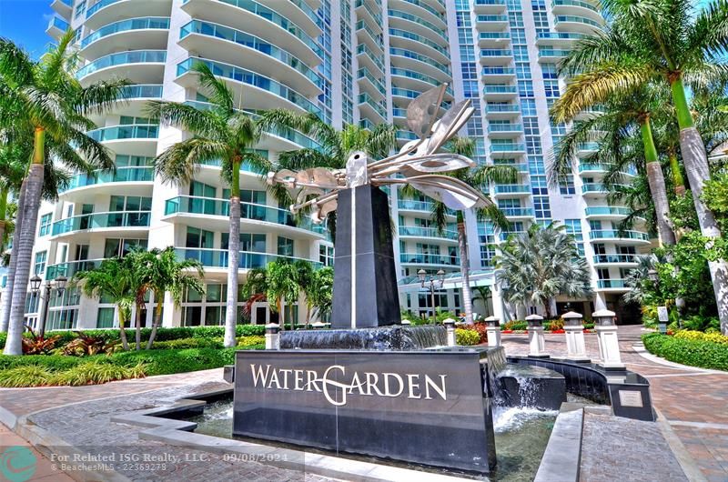 Located directly on the new river and just steps to Las Olas Blvd