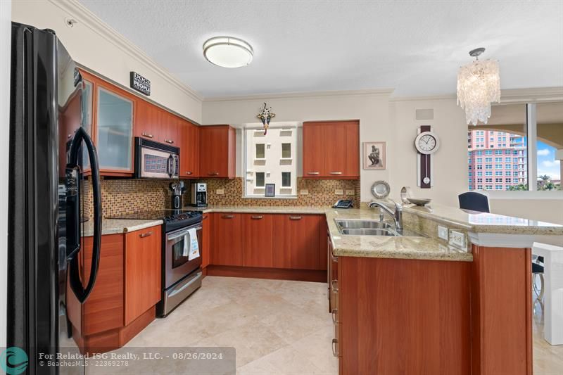 Kitchen, Living Room and Dining area