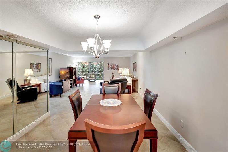 Formal Dining Room with Dome Ceiling! No Popcorn!