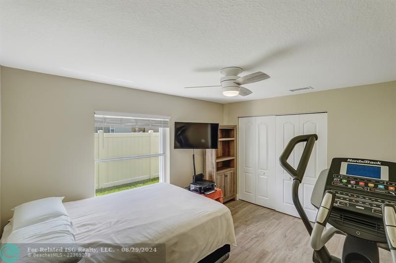 DOWNSTAIRS GUEST BEDROOM