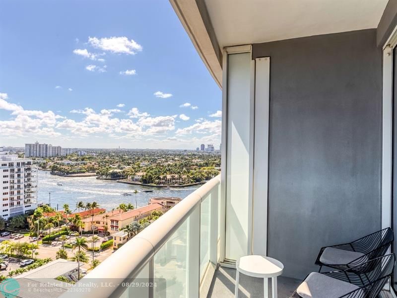 Ocean & Intercostal Views from Balconies