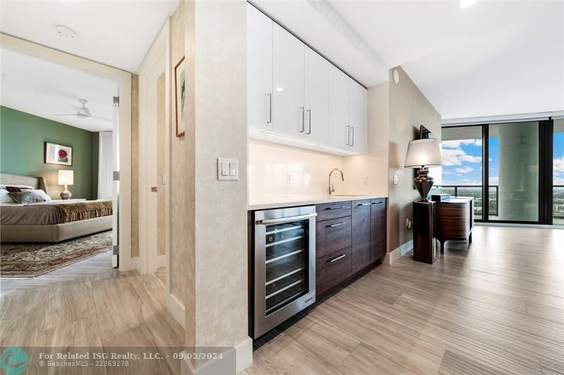 Wet bar + wine fridge