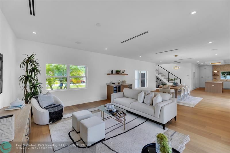 Open floor plan dining and living room