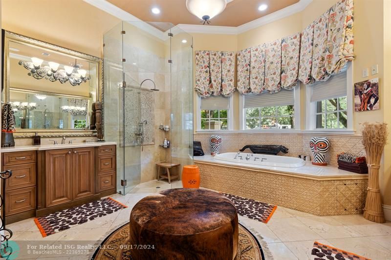 MASTER BATH