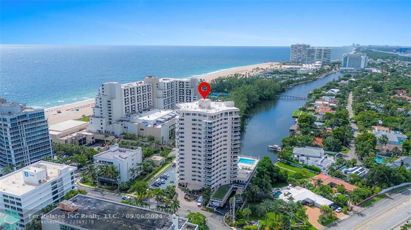 Close to downtown, Las Olas, the airport