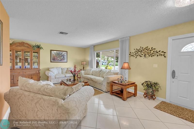 Formal family room