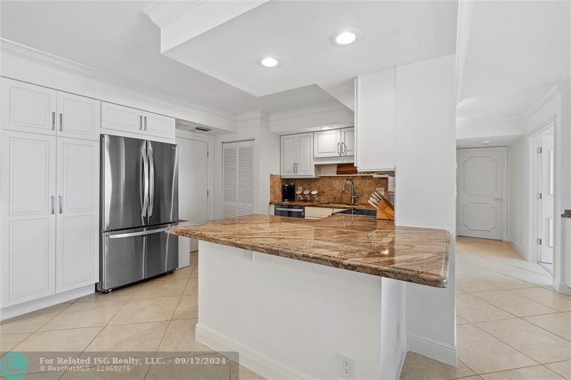 Open Kitchen, Living Room with Ocean View