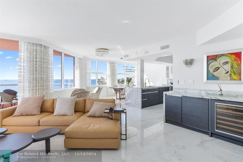 Living Room/ Wet Bar / Kitchen Island