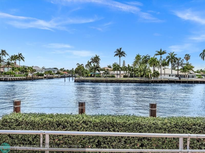 Convenient Boat Drop off No dock space